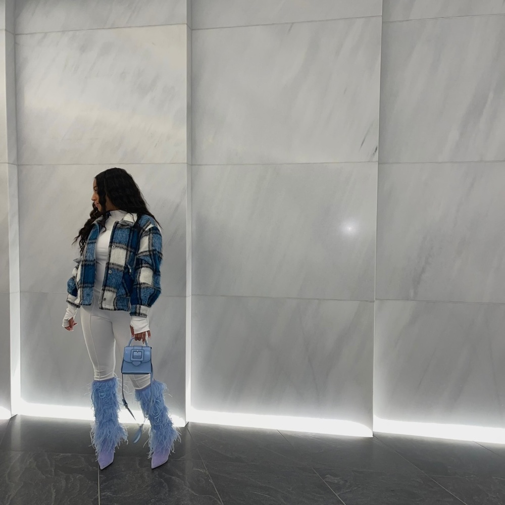 Meet your Posher, Lauryn